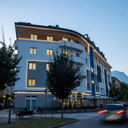 Hotel Everest Trento