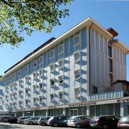 エベレスト トレント