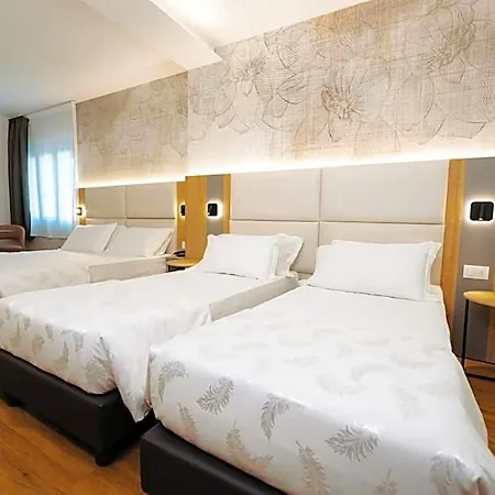 Everest Hotel Trento