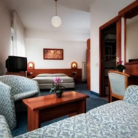 Everest Hotel Trento