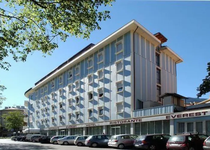 Everest Τρέντο